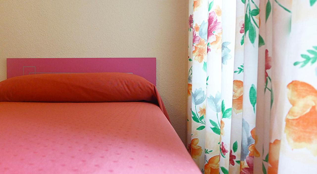Hostal Rosa Villajoyosa Eksteriør bilde